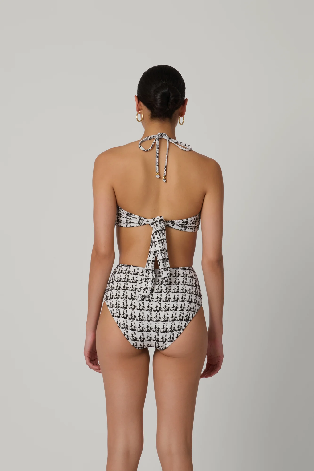 Black and White Halter Bra Top - Image 2